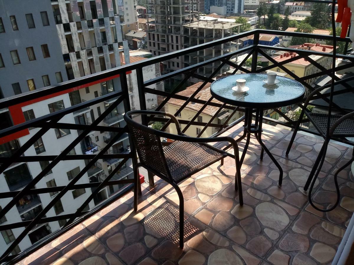 شقة Flat in Batumi city centre المظهر الخارجي الصورة