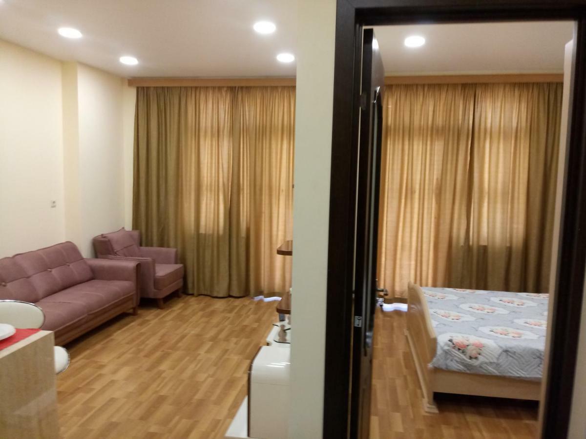 شقة Flat in Batumi city centre المظهر الخارجي الصورة
